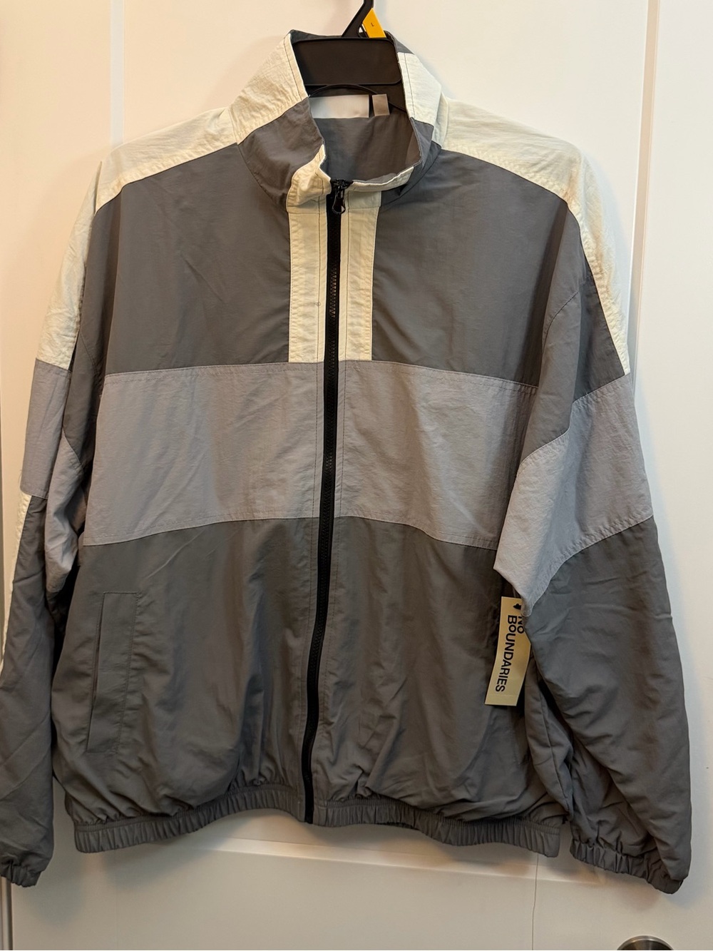 Large size Light Gray & Cream Men's Colorblock Windbreaker Jacket